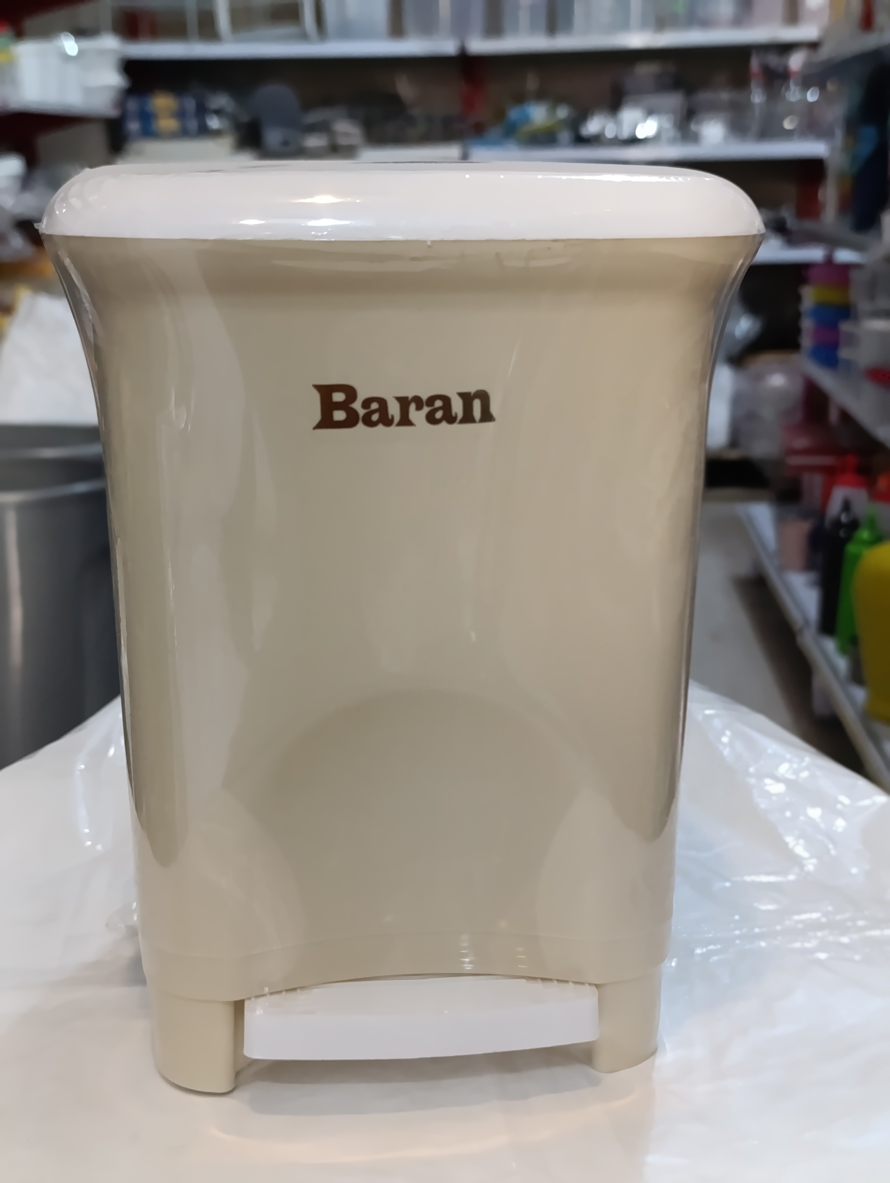 سطل پدالی سرویس بهداشتی برند باران